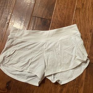 White lululemom shorts size 8 Tall